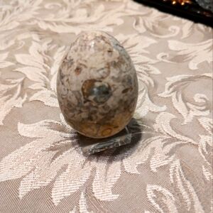 🥚 Vintage Exquisite Cream Tan White & Grey Decorative Polished Marble Egg
